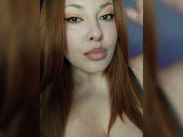 LaraMoon webcam