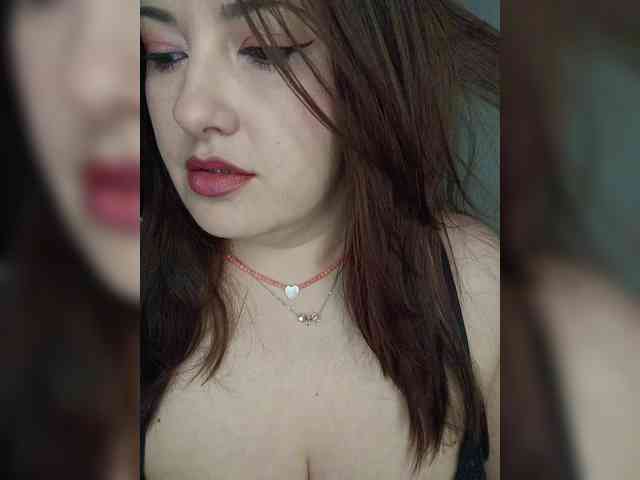 LaraMoon webcam