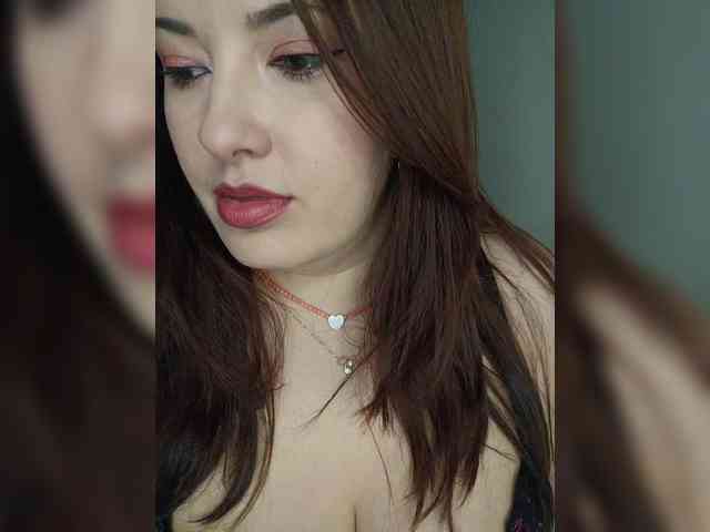 LaraMoon webcam
