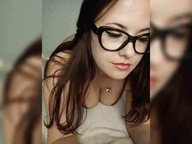LaraMoon webcam