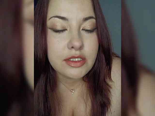 LaraMoon webcam