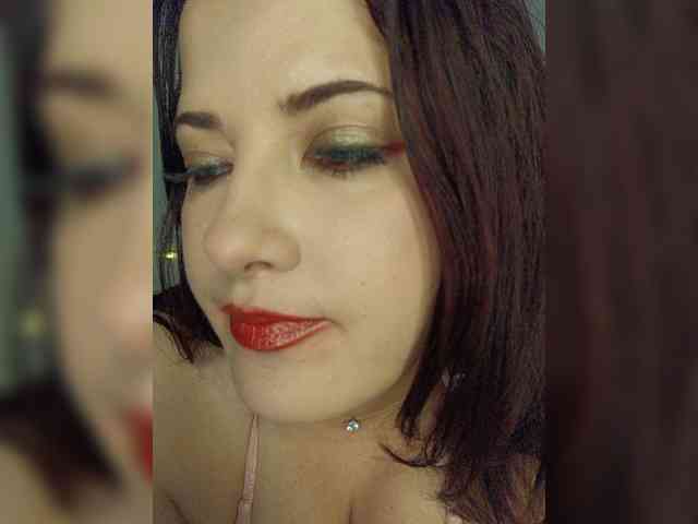 LaraMoon webcam