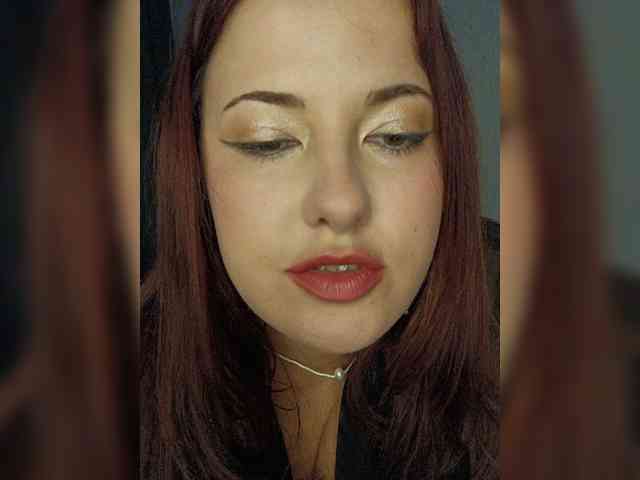LaraMoon webcam