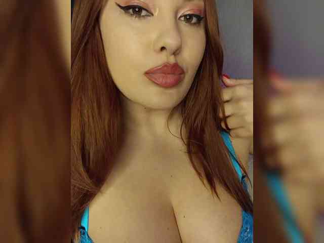 LaraMoon webcam