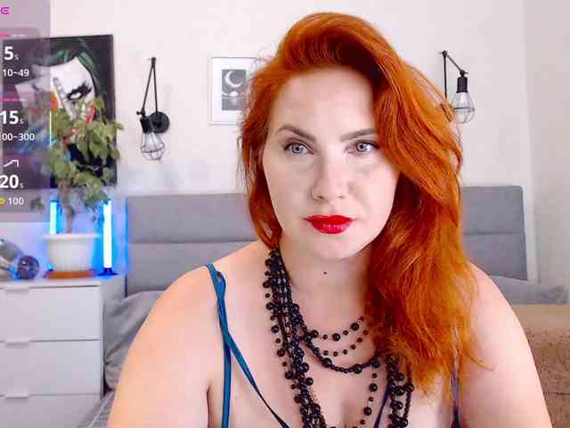 miss_Ferrari webcam
