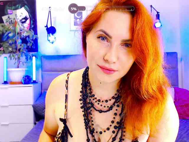 miss_Ferrari webcam