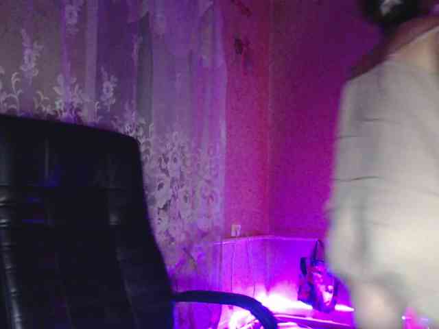 Babymuro4ka webcam