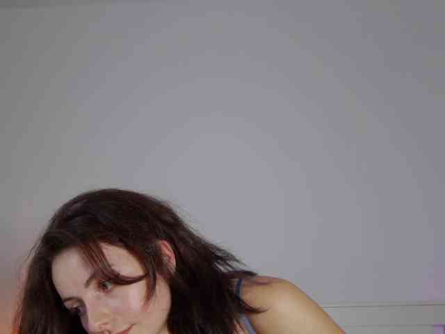_-_L_-_ webcam