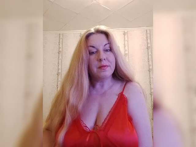 svetlana235 live cam on BongaCams