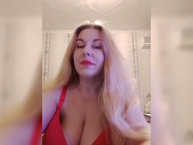 svetlana235 live cam on BongaCams