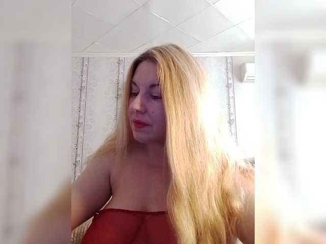 svetlana235 live cam on BongaCams