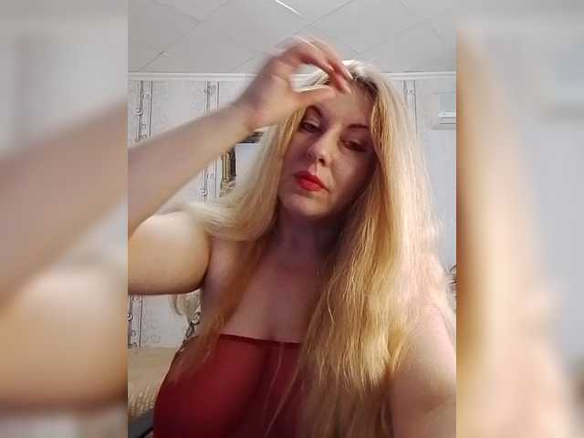 svetlana235 live cam on BongaCams
