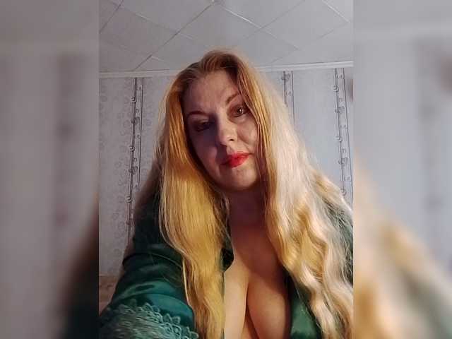 __Svetlana___ — live female cam