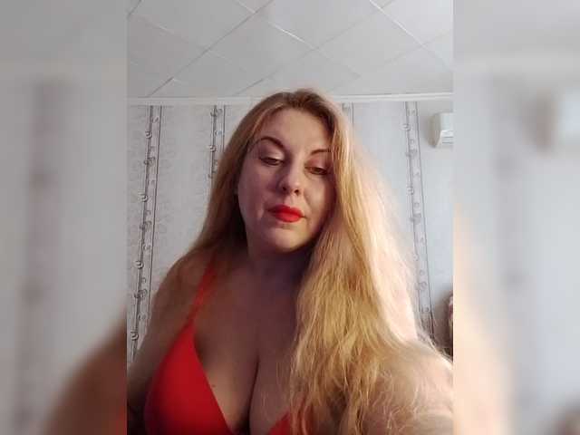 le modèle __Svetlana___ est en webcam porno dans un show sur le site bongacams, il possède les tags suivants: White/Caucasian,Blonde,Trimmed