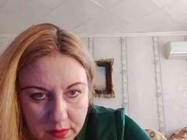 svetlana235 Live Webcam on BongaCams
