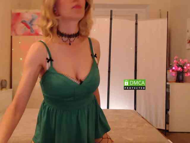 Miss_Misso webcam