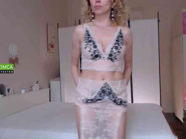 Miss_Misso webcam