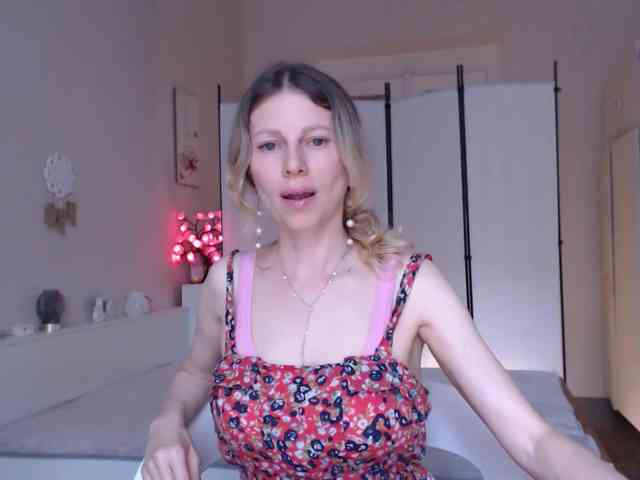 Miss_Misso webcam