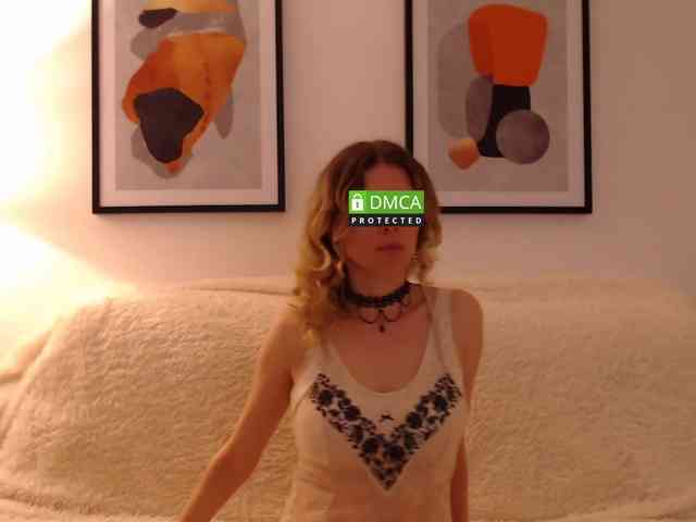 Miss_Misso webcam
