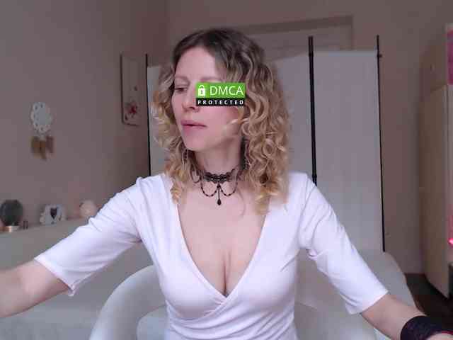 Miss_Misso webcam