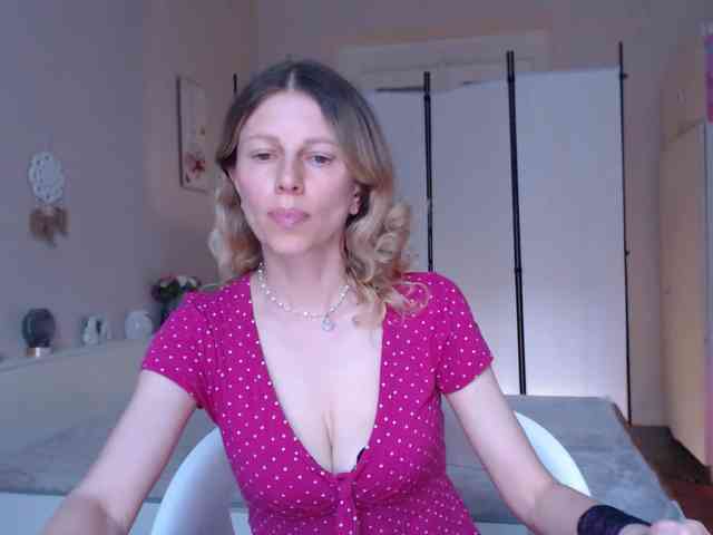 Miss_Misso webcam