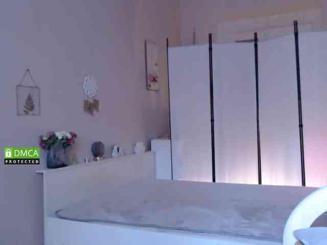 Miss_Misso webcam