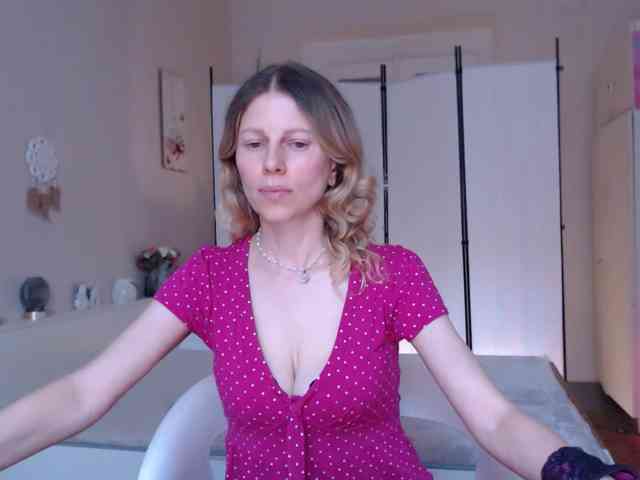 Miss_Misso webcam