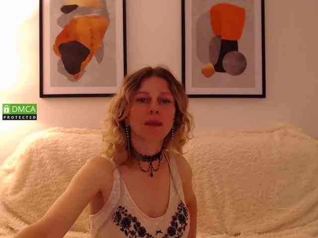 Miss_Misso webcam