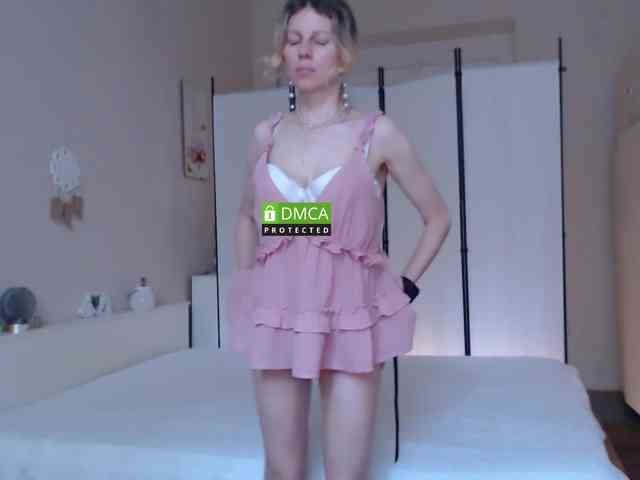 Miss_Misso webcam