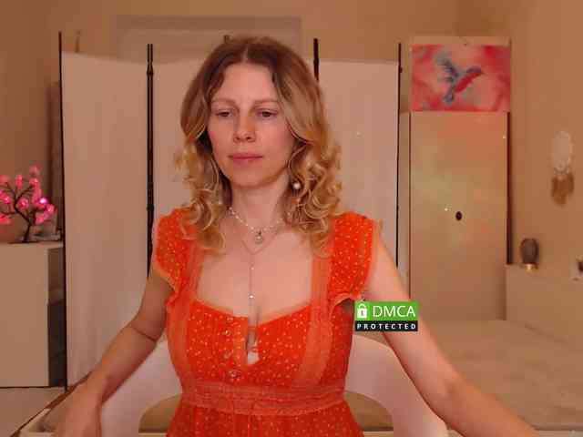 Miss_Misso webcam