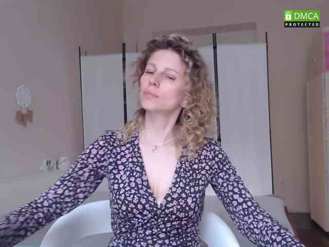Miss_Misso webcam