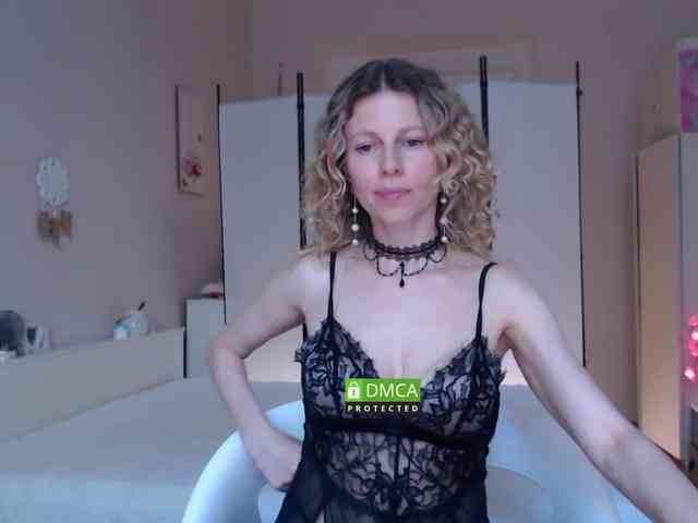 Miss_Misso webcam