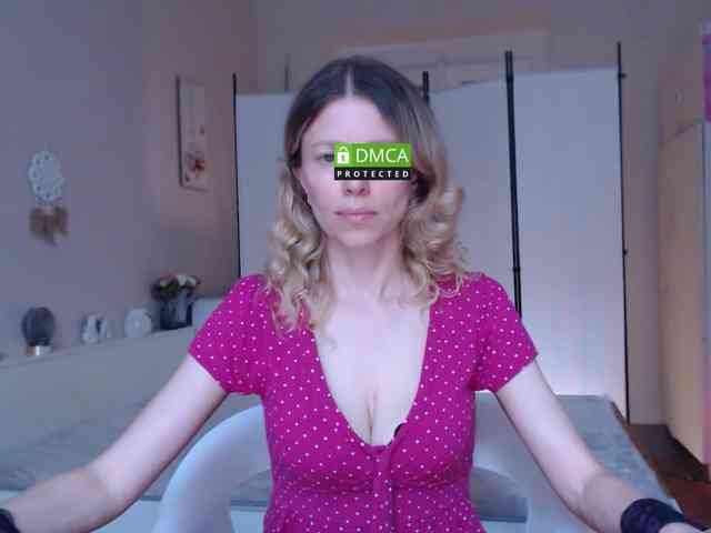 Miss_Misso webcam