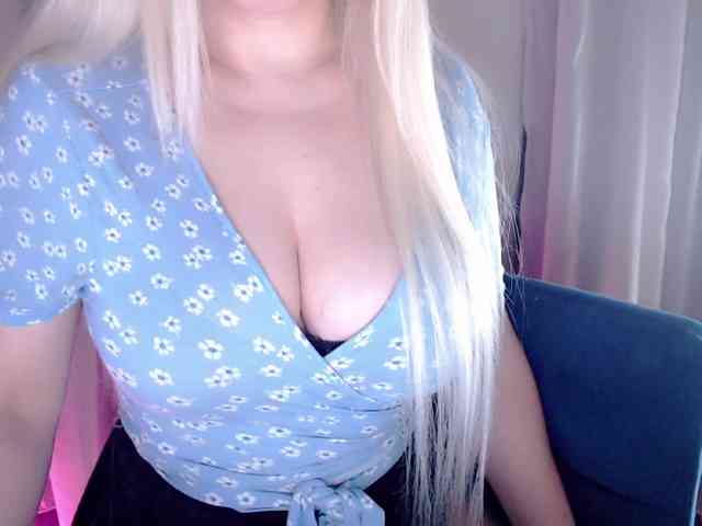 viktoriya52 webcam