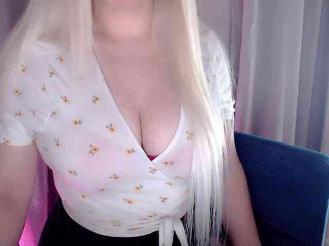 viktoriya52 webcam
