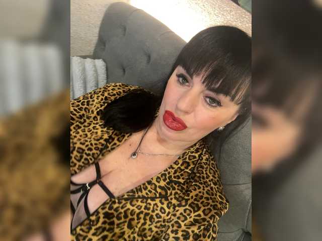 lanysikk's BongaCams show and profile