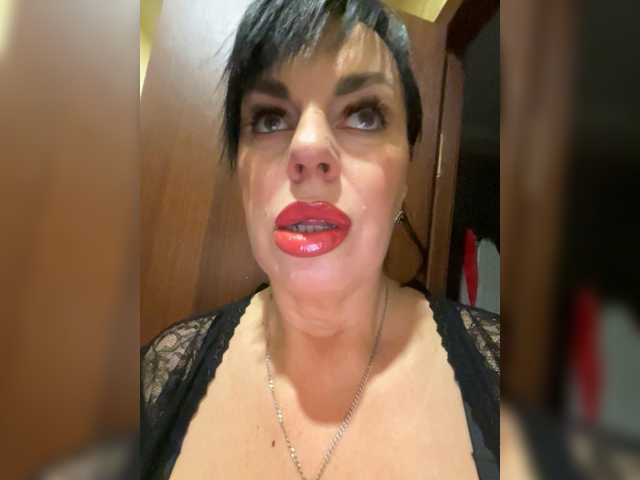 ___ImerLana__ live cam preview