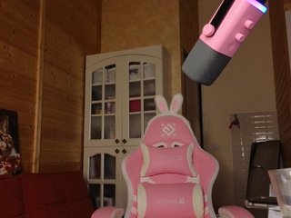 Findom_Lady_Shine