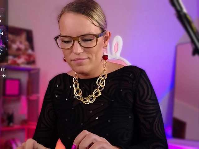 Lady_Shine live cam preview
