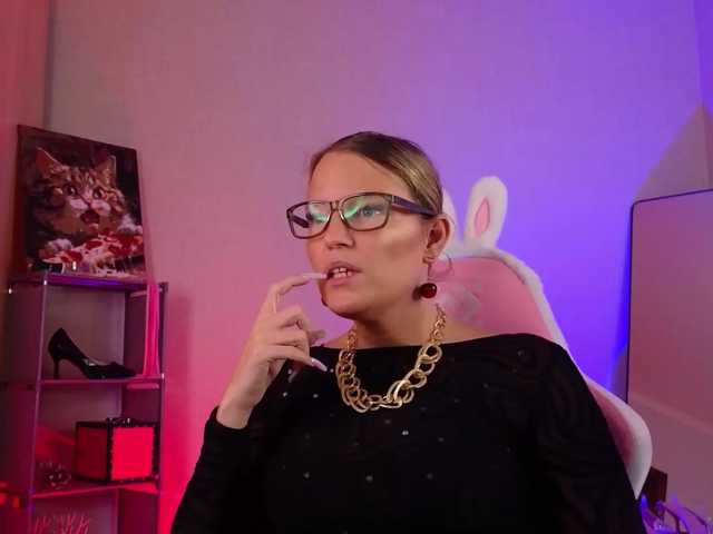 Lady_Shine live cam preview