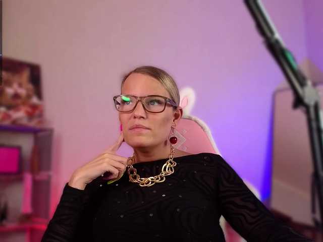 Lady_Shine