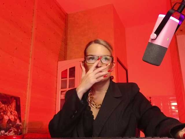 sweeteve050's BongaCams show and profile