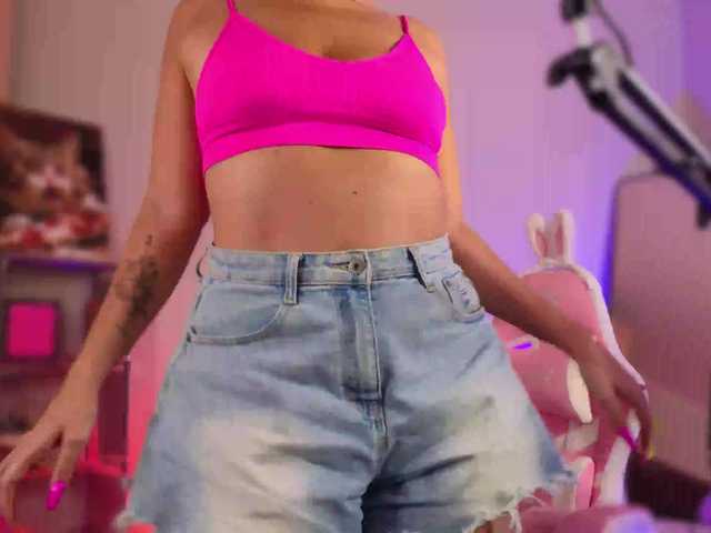 sweeteve050 live cam
