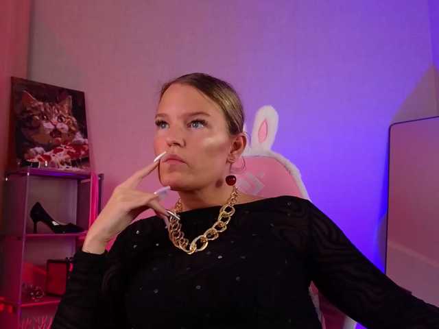 Lady_Shine