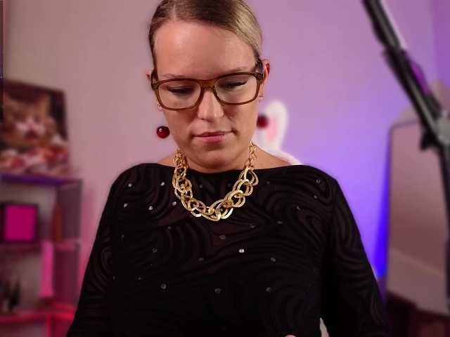 Lady_Shine