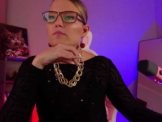 Lady_Shine