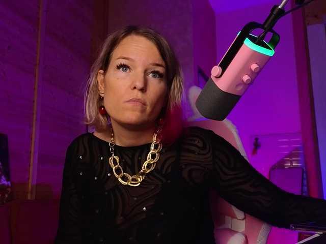 sweeteve050 live sex show