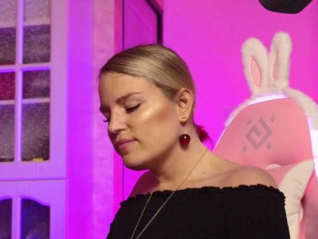 Preview of findom_lady_shine
