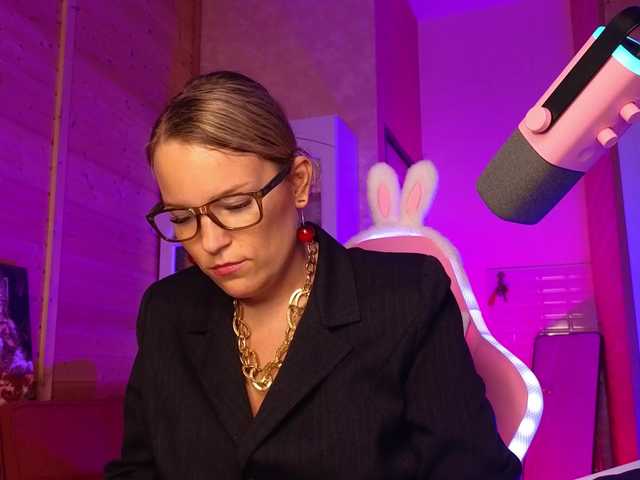 sweeteve050 cam belle