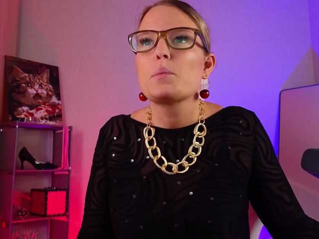 Lady_Shine live cam preview